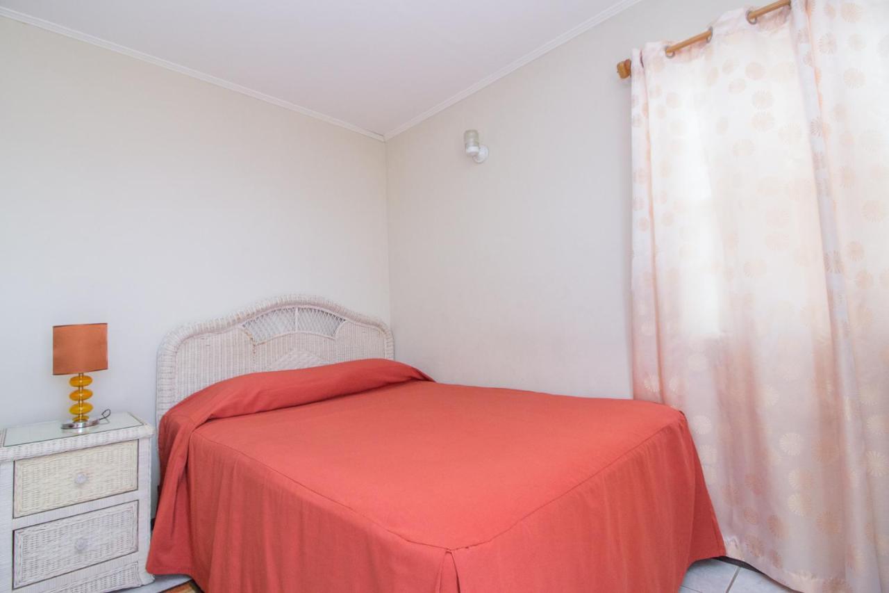 Rosewood Apartment Hotel Arnos Vale Екстер'єр фото
